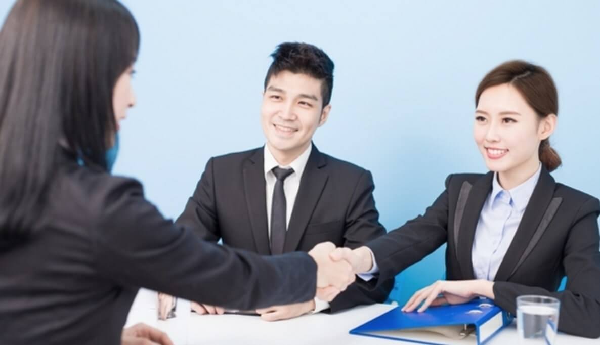 Vì sao nên sử dụng đơn xin việc ngân hàng viết tay