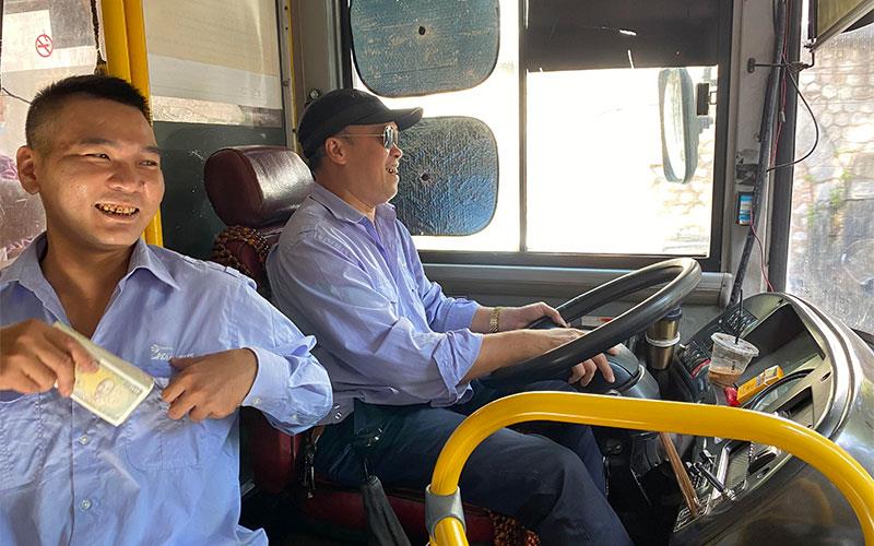 Tài xế lái xe buýt cần đáp ứng đủ điều kiện do luật đưa ra