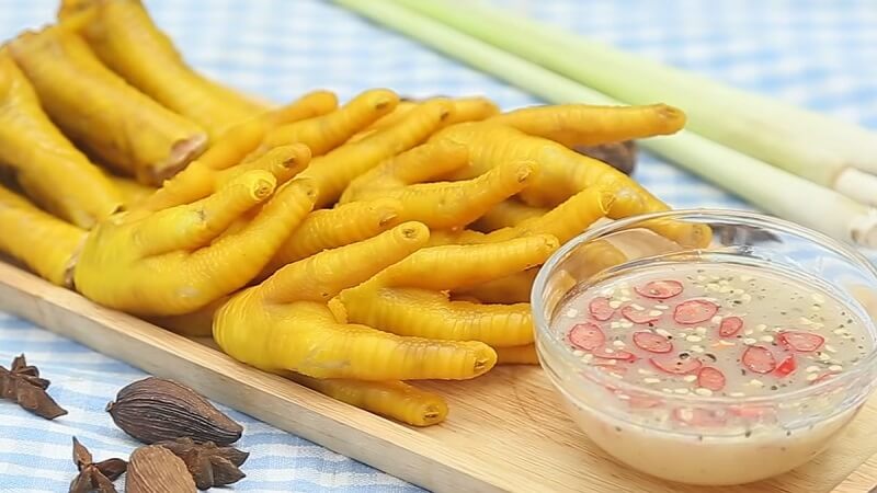 Pha nước chấm thảo quả