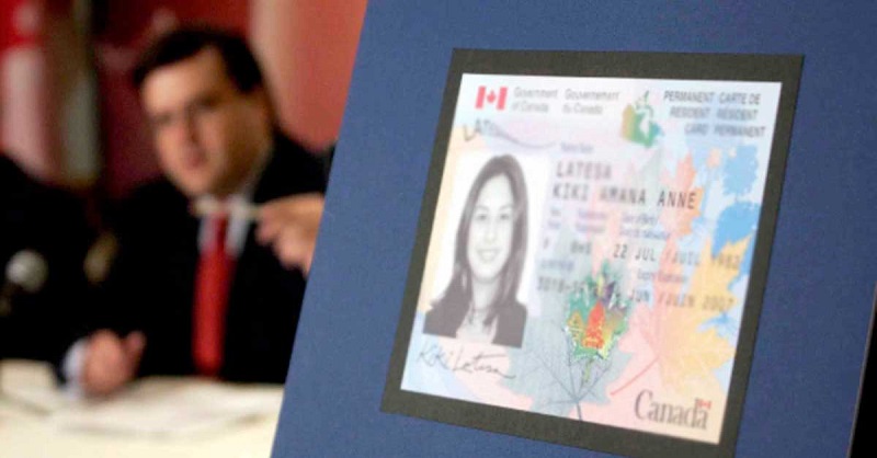 Điều kiện giữ thẻ xanh Canada