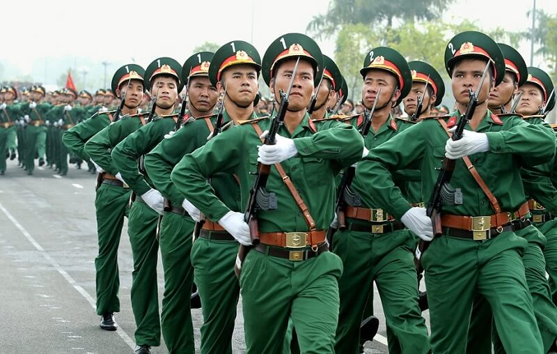 Độ tuổi phục vụ quân nhân chuyên nghiệp