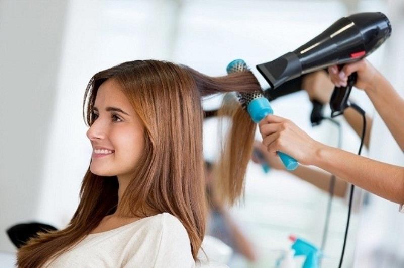 Cách trả lương cho thợ tóc Salon thế nào cho hợp lý