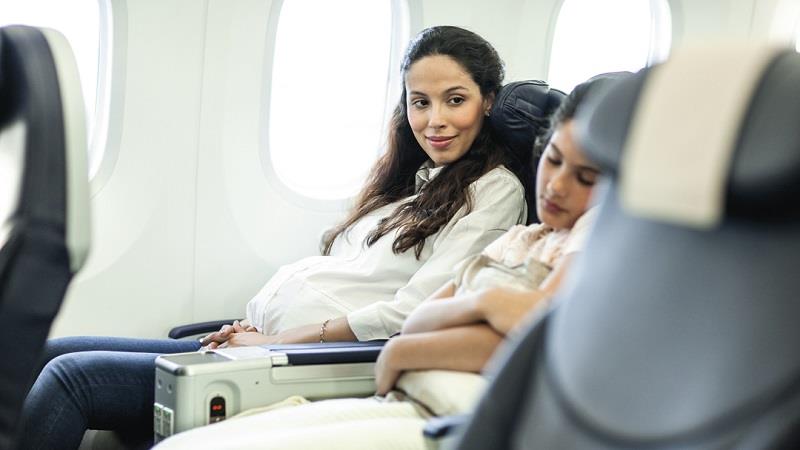 Thông tin cần xác nhận trong giấy khám sức khỏe cho bà bầu đi máy bay