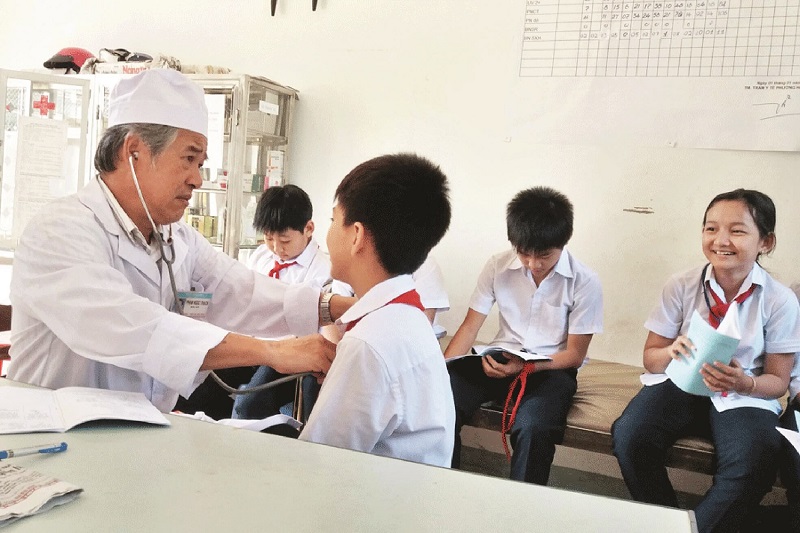 Đẩy mạnh công tác Y tế học đường