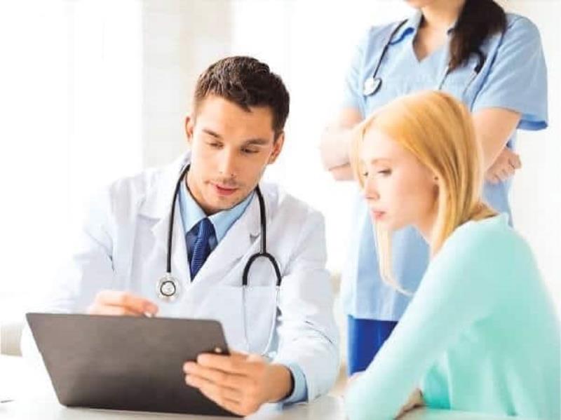 Thực hiện tiêm chủng các loại vacxin theo yêu cầu