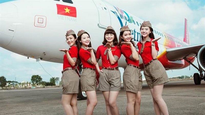 Tiếp viên hàng không là làm gì? 