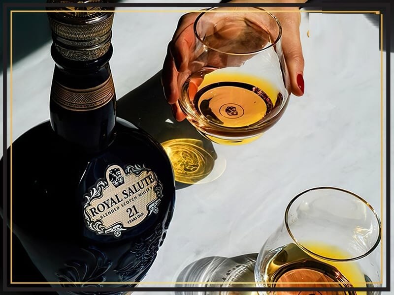 Thông tin tìm hiểu tổng quan về rượu Chivas