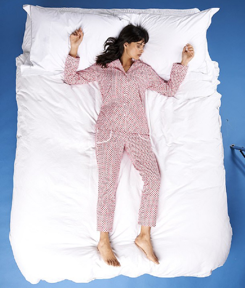 Tướng ngủ tư thế sao biển