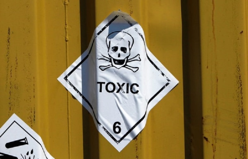 Cách tránh xa toxic people