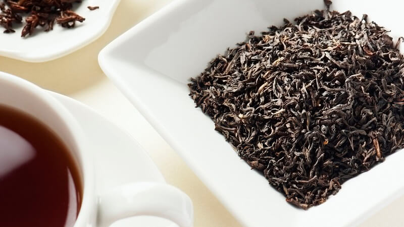 Có nên dùng trà đen Assam 