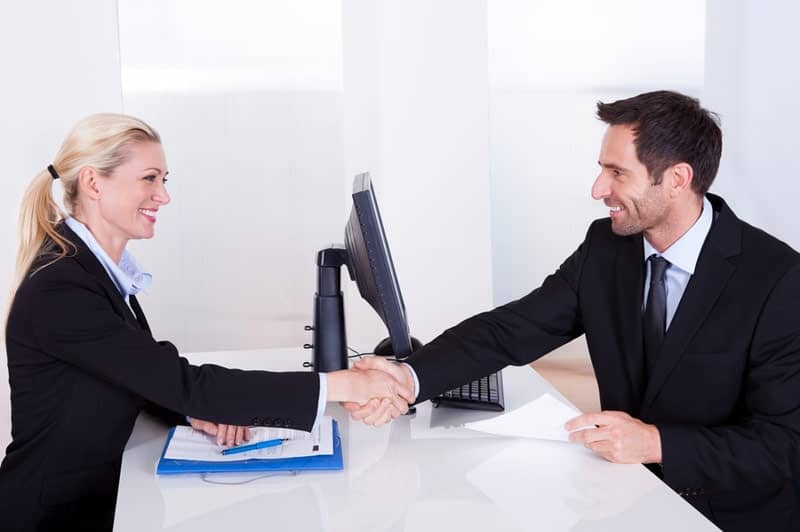 Đối chiếu và đưa ra kỹ năng của mình với nhà tuyển dụng