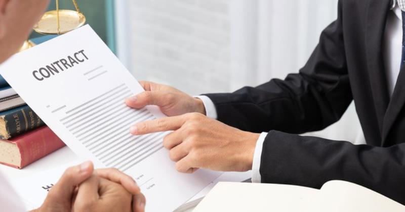 Trình bày thông tin các bên tham gia hợp đồng