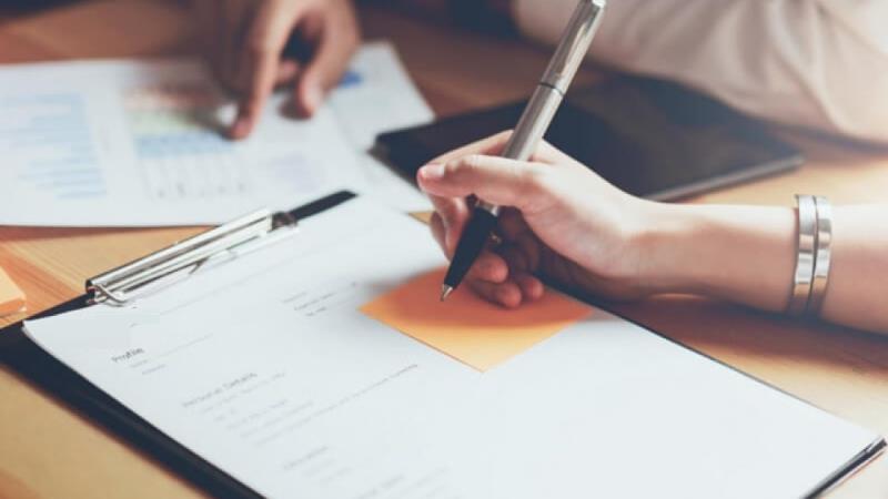 Trình bày thông tin về chủ đầu tư xây dựng