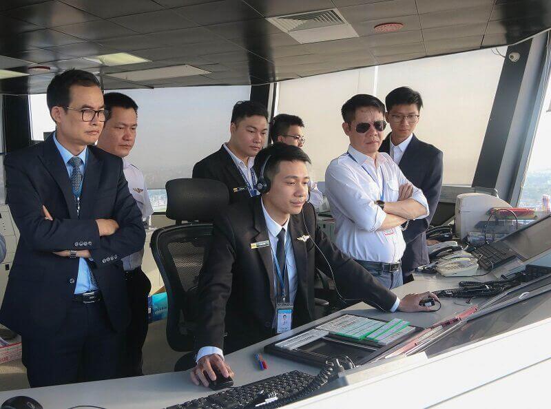 Tương lai của kiểm soát viên không lưu