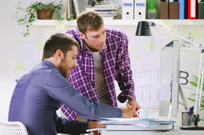 Tuyển dụng và đào tạo kế toán viên