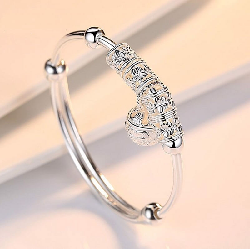 Bạc 925 liệu có bị xỉn màu?