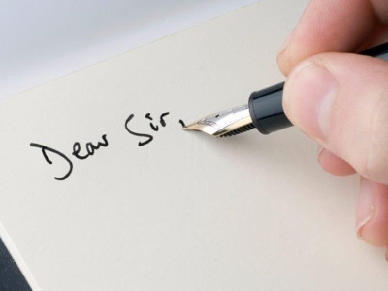 Vì sao nên dùng tiếng Anh để viết đơn xin việc?