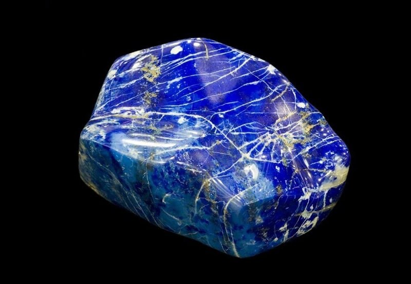 Đá Lapis Lazuli được nhiều tôn giáo xưng là viên đá trí tuệ