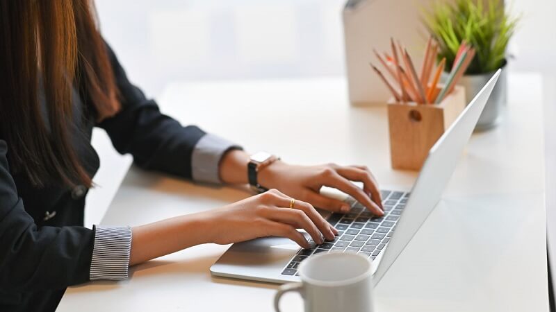 Tại sao phải viết email xin lỗi khách hàng