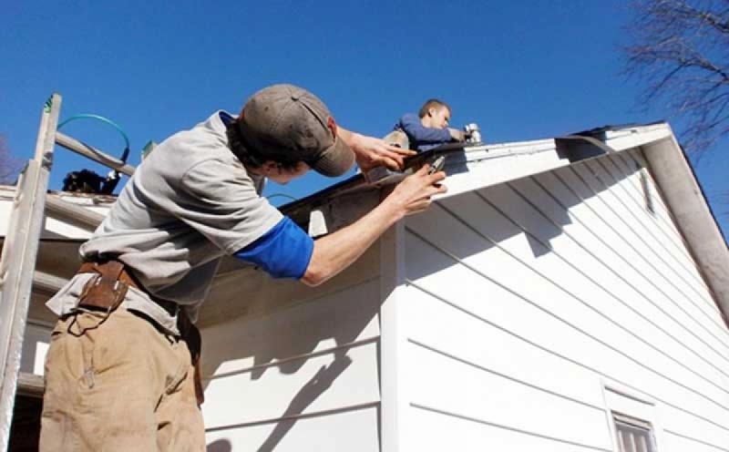 Nộp mẫu đơn xin sửa chữa nhà