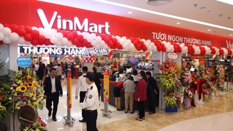 Vinmart liên tục khai trương cửa hàng