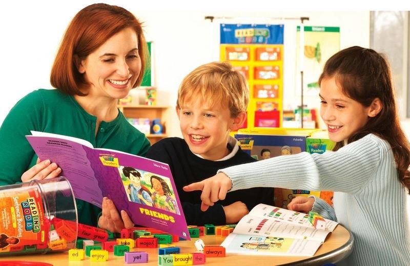 khen ngợi khuyến khích con khi có thể