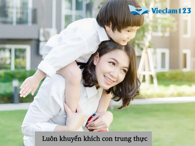 làm gì khi trẻ nói dối