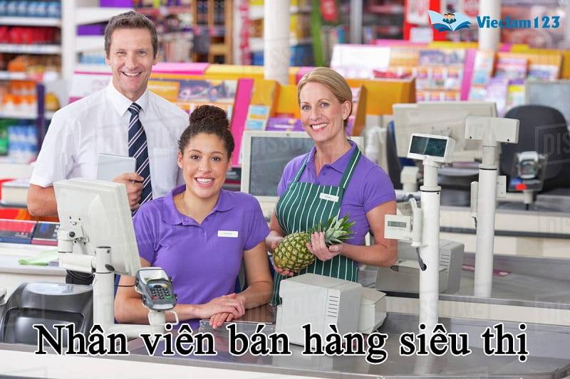 Nhân viên bán hàng siêu thị