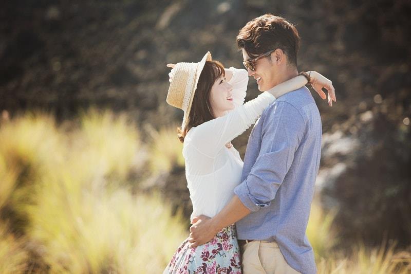 Nhiều bạn trẻ hiện đại cho rằng sống thử là để tránh những sai lầm trong hôn nhân