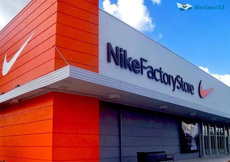 Nike factory hotsell store quận 4