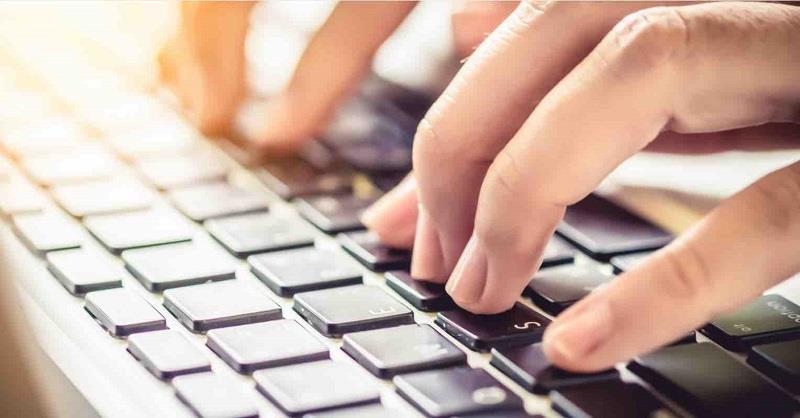 Thi writing trên máy tính Thi writing trên máy tính