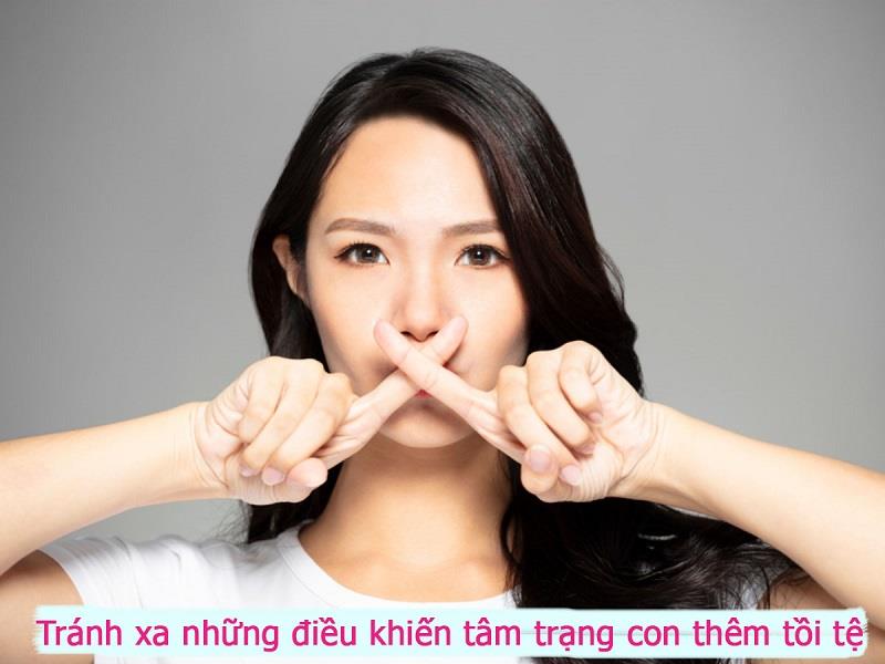 Tránh xa những thứ khiến tâm trạng con thêm tồi tệ