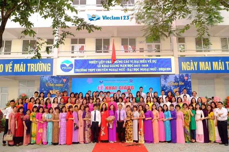  trường THPT Chuyên Ngoại ngữ