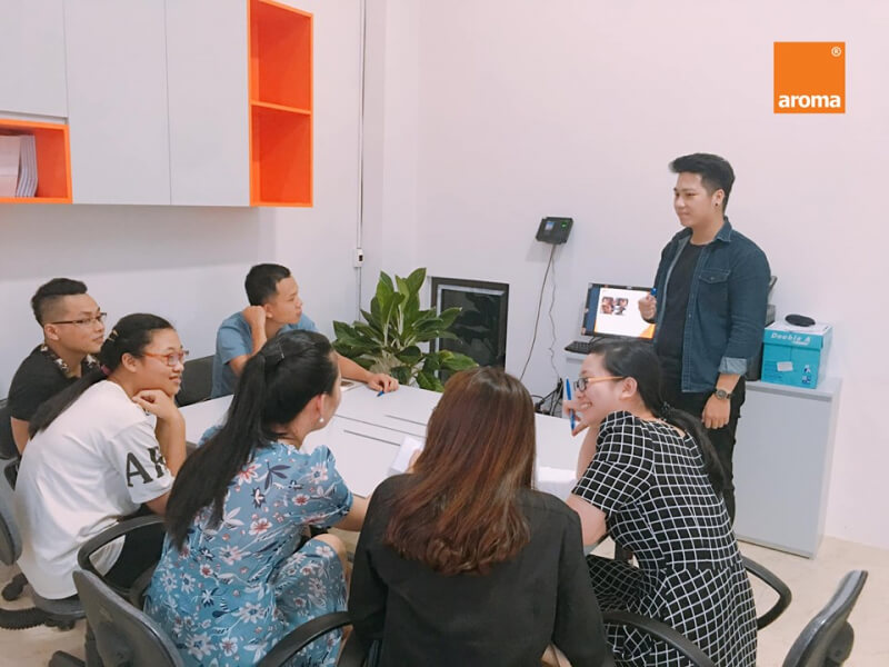 Tiếng Anh Giao Tiếp Cơ Bản Hằng Ngày (BIRD PLUS) 