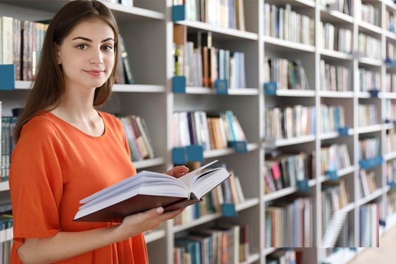thông tin thư viện là ngành gì
