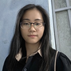 Dương Phạm Thùy Linh